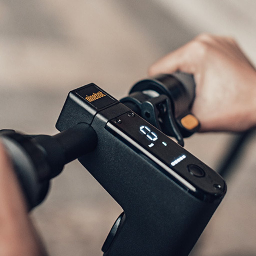 Segway Ninebot MAX Electric Kickscooter e-Scooter Segway Ninebot